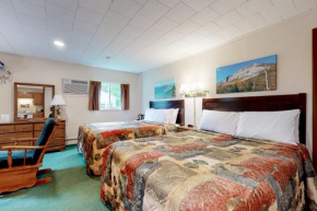 Riverbank Connecting Motel Rooms 9 & 12 Lincoln